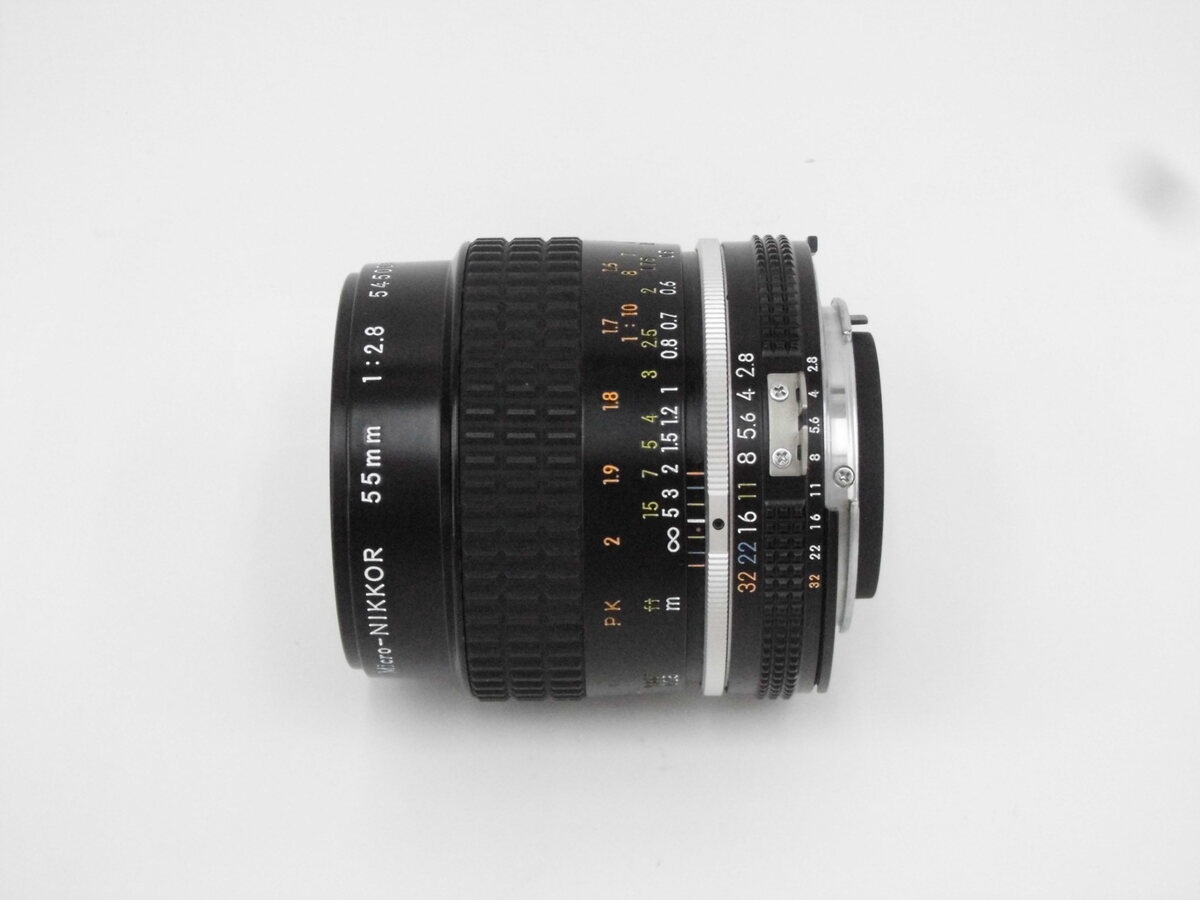 ニコン Ai Micro-Nikkor 55mm F2.8S