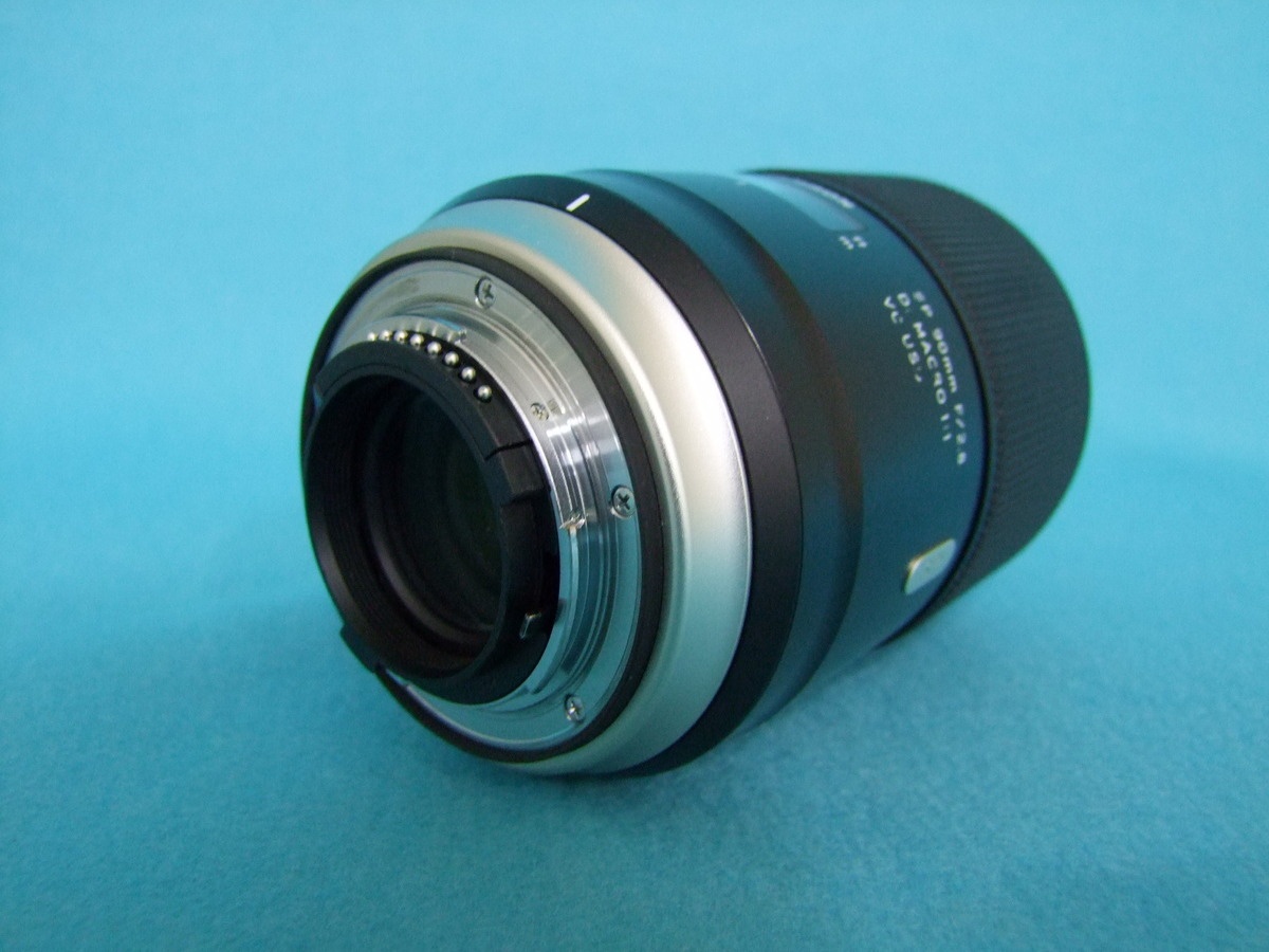 タムロン SP 90mm F2.8 Di MACRO 1:1 VC USD ニコン用 (Model F017)