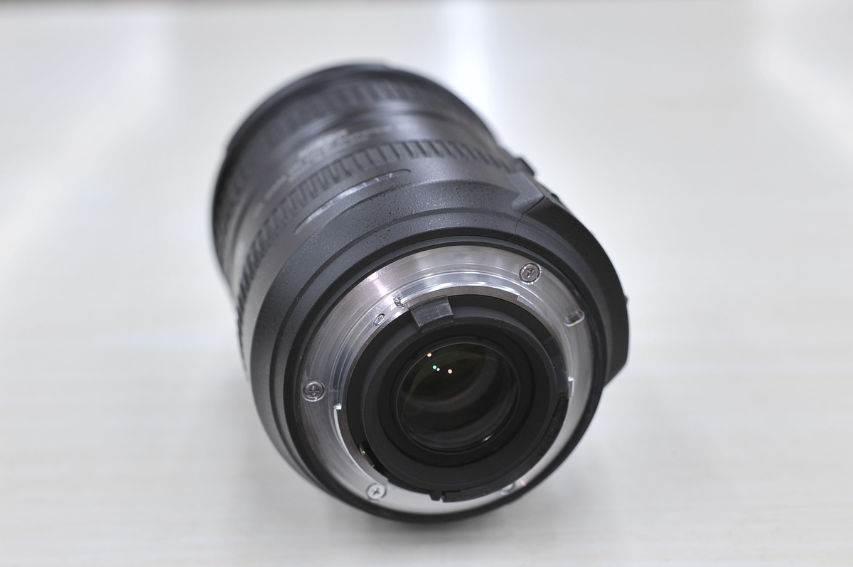 ニコン AF-S DX NIKKOR 18-200mm f/3.5-5.6G ED VR II