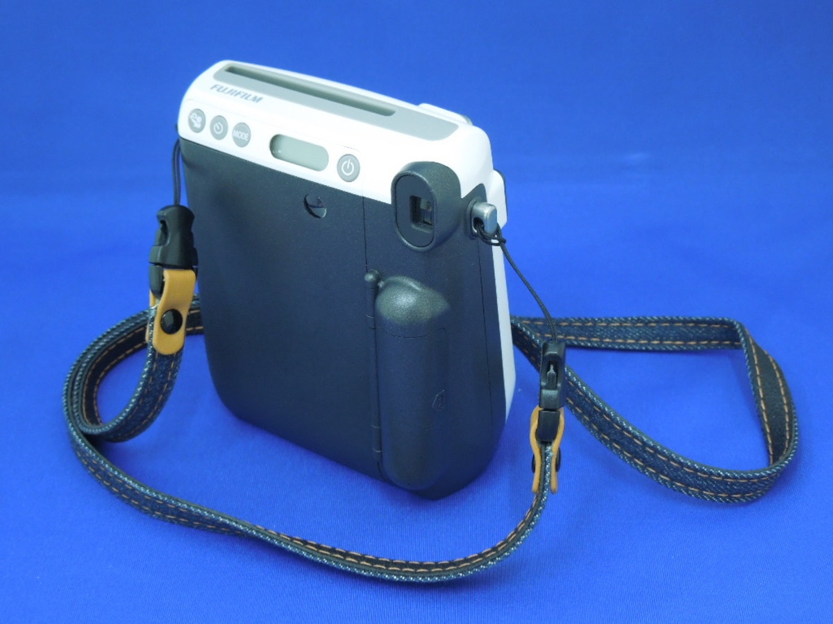 フジフイルム インスタントカメラ instax mini 70 「チェキ」 ホワイト