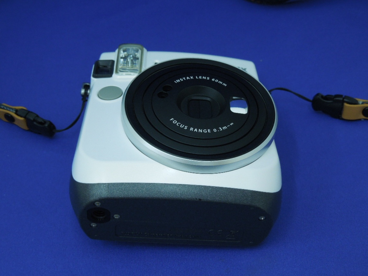フジフイルム インスタントカメラ instax mini 70 「チェキ」 ホワイト