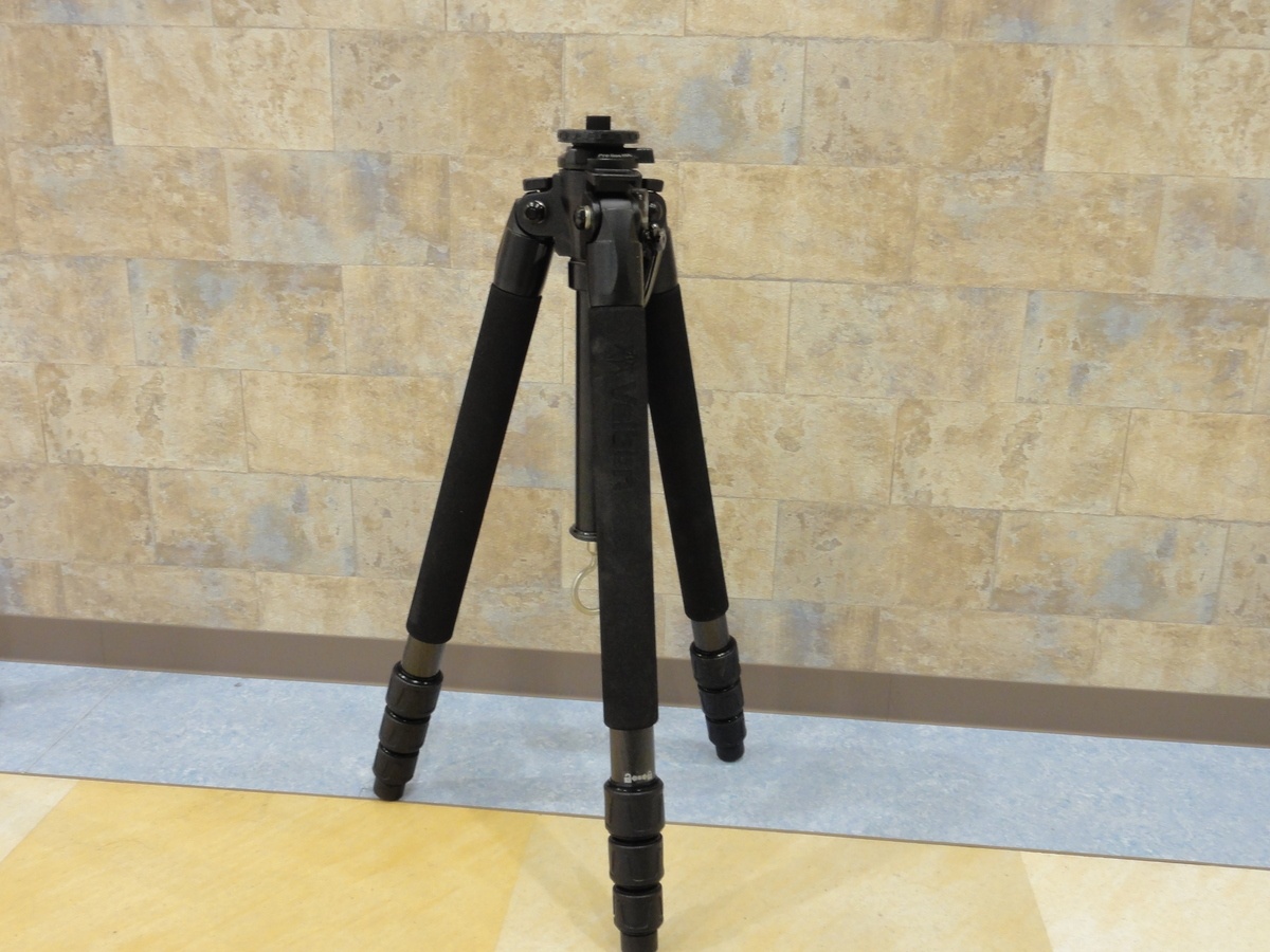 ベルボン プロフェッショナル・ジオ N840BW 4段大型カーボン三脚 脚のみ