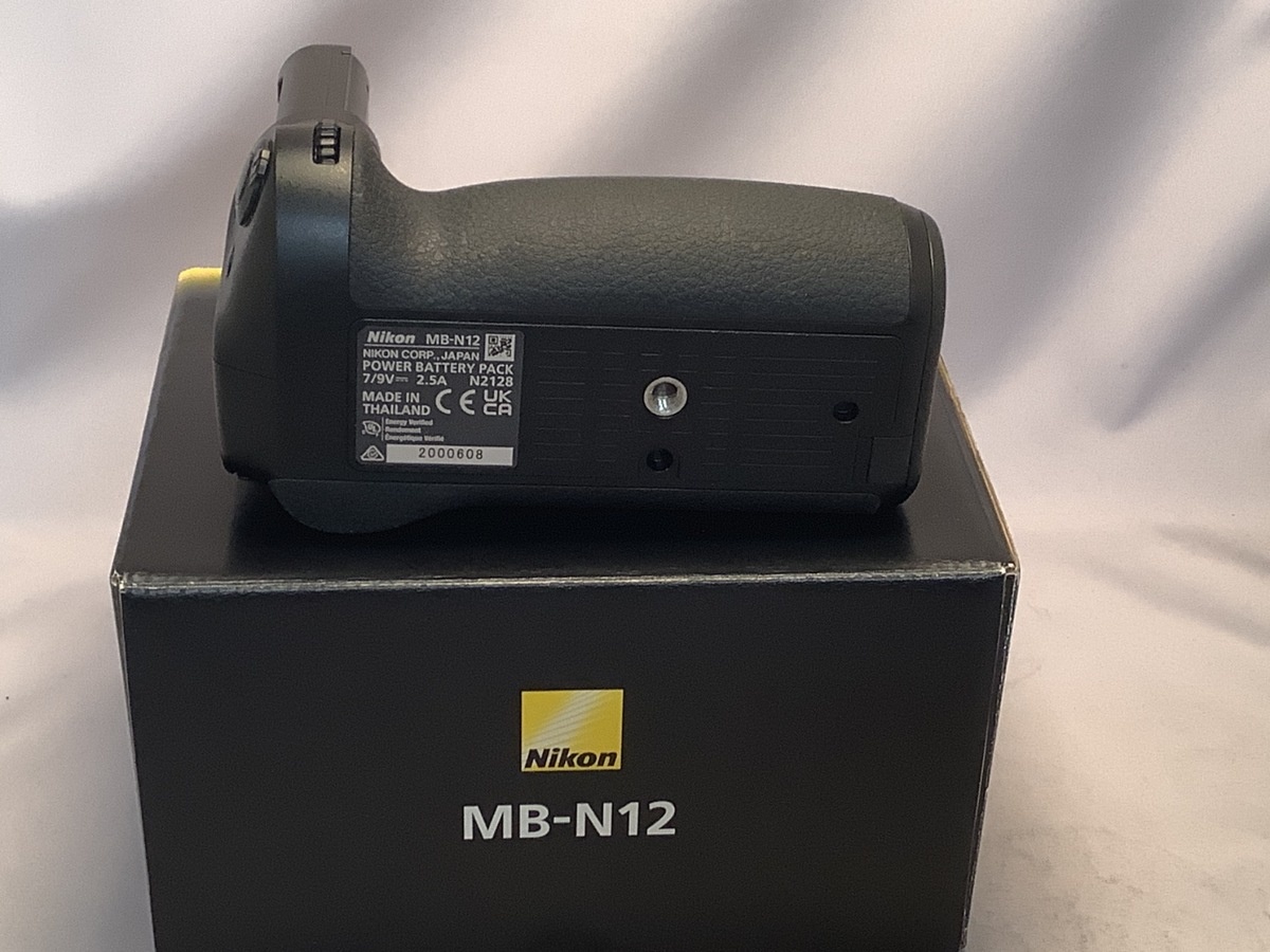 ニコン MB-N12 パワーバッテリーパック