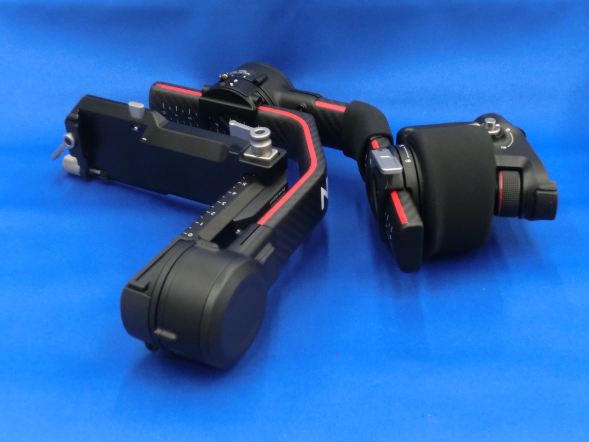 DJIジャパン RS 2 一眼レフ・ミラーレス用スタビライザー RS2CP1