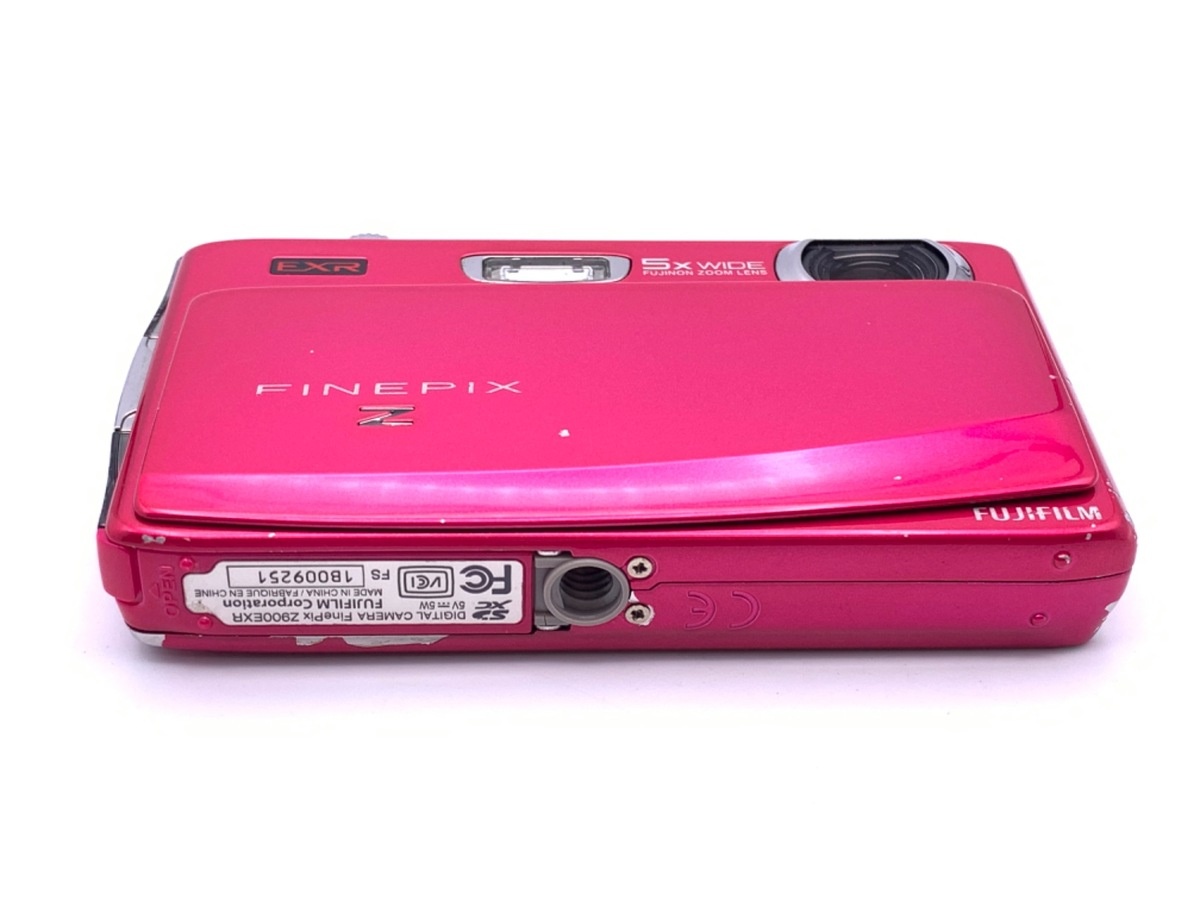フジフイルム FinePix Z900EXR レッド