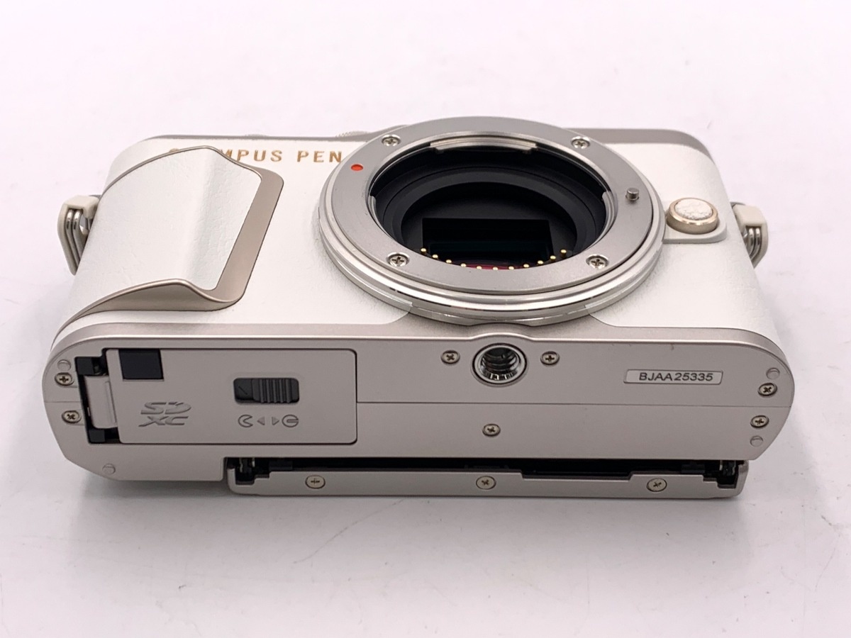 オリンパス PEN E-PL10 ボディ ホワイト