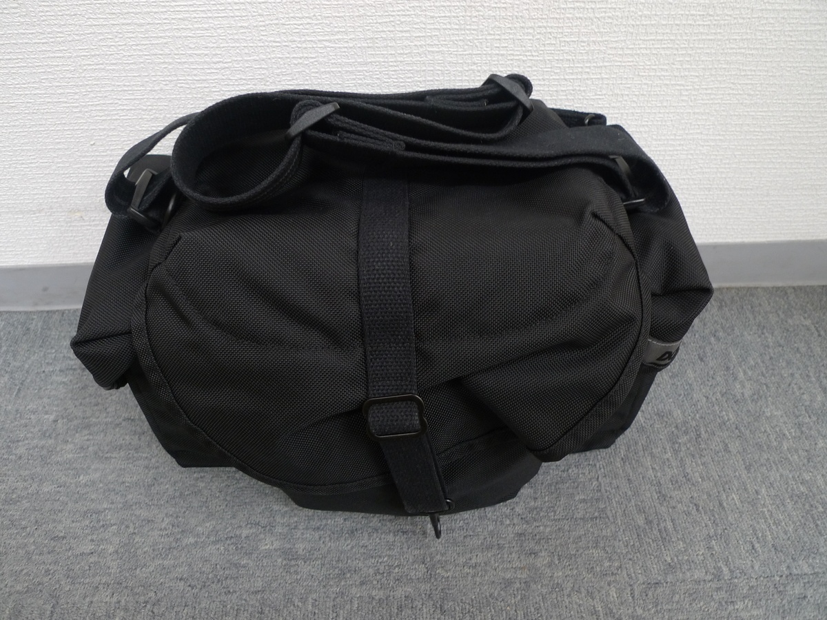 ドンケ カメラバッグ
