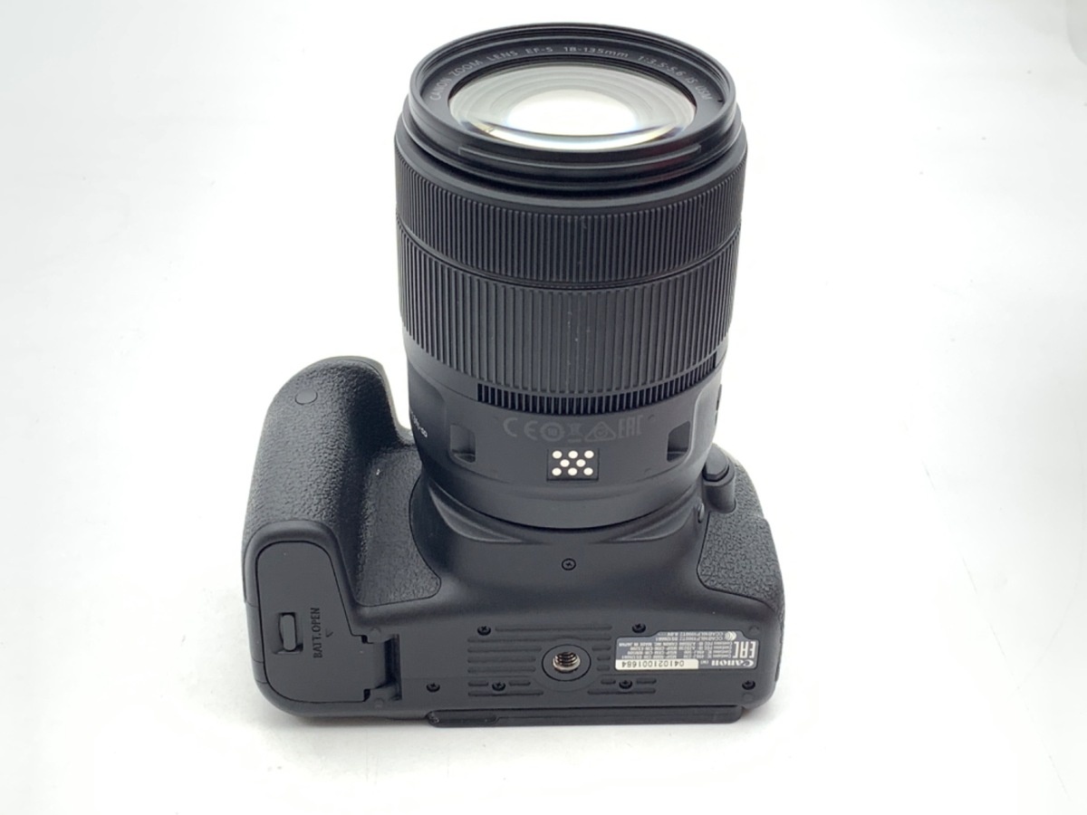 キヤノン EOS Kiss X9i EF-S18-135 IS USM レンズキット