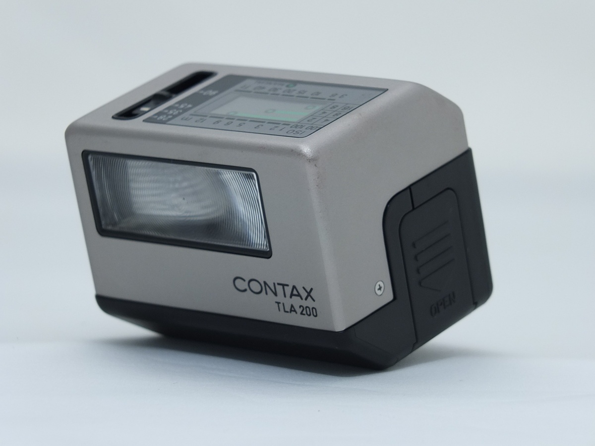コンタックス（CONTAX） TLA200(コンタックス ストロボ)クローム