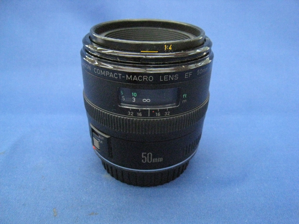 キヤノン EF50mm F2.5 コンパクトマクロ