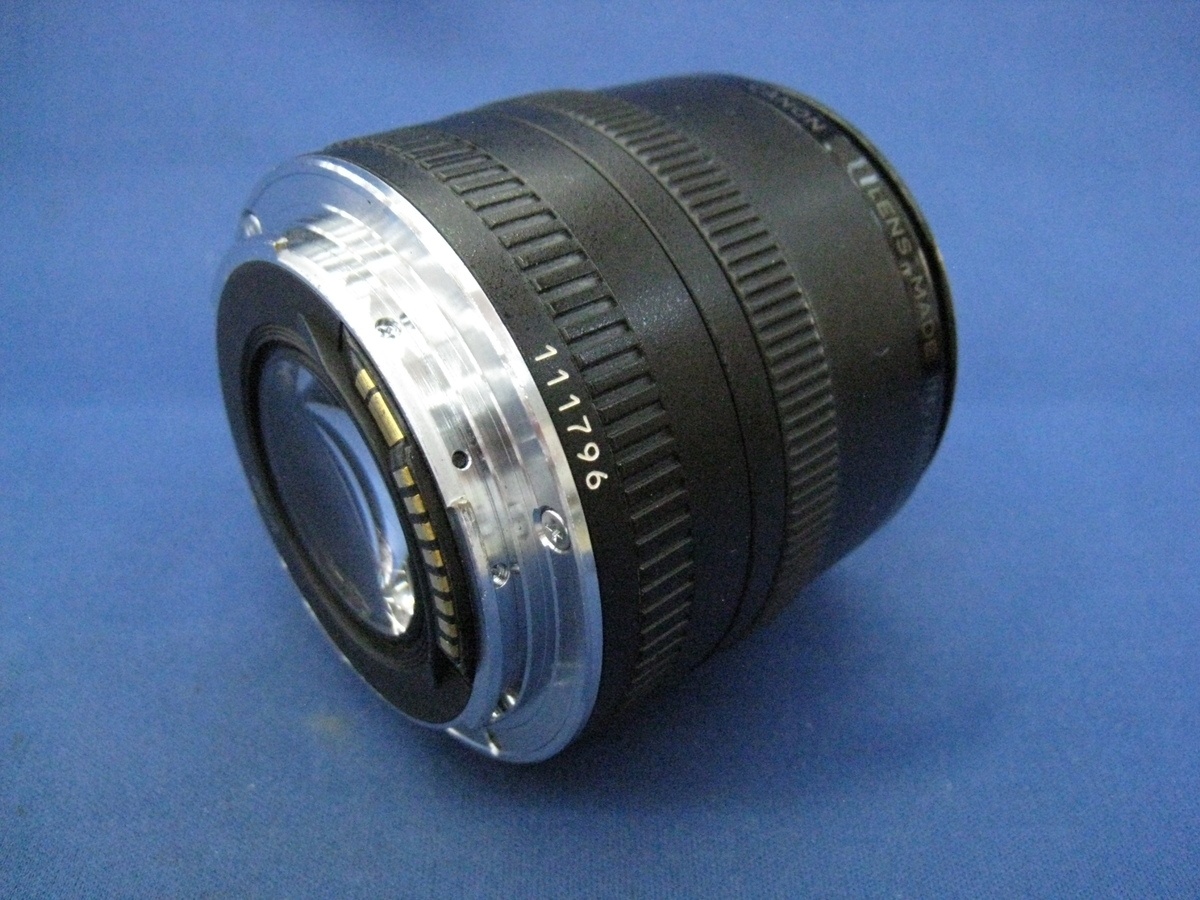 キヤノン EF50mm F2.5 コンパクトマクロ