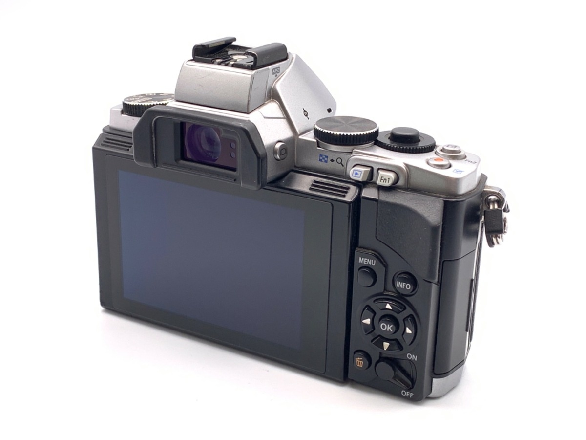 オリンパス OM-D E-M5 ボディ シルバー