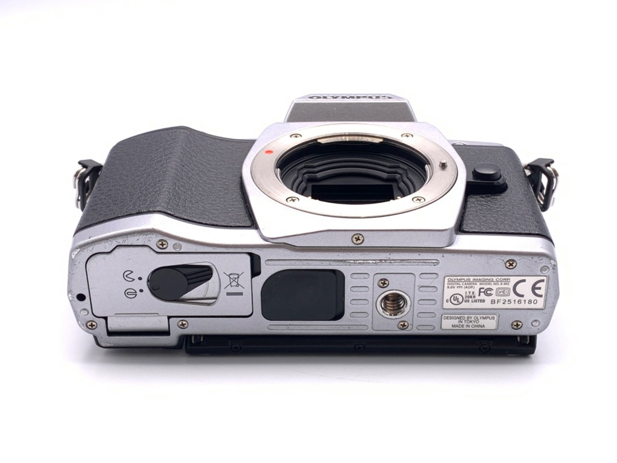 オリンパス OM-D E-M5 ボディ シルバー