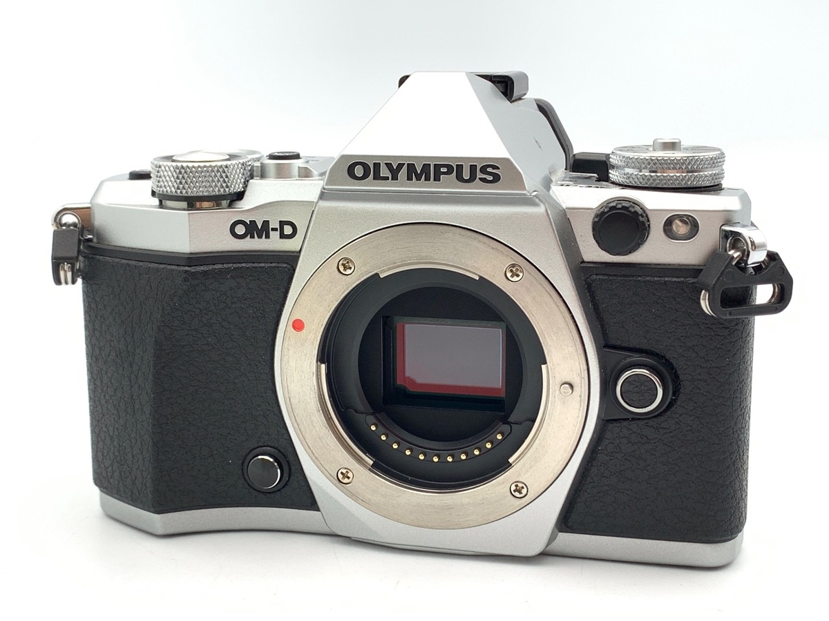 オリンパス OM-D E-M5 MarkII ボディ シルバー