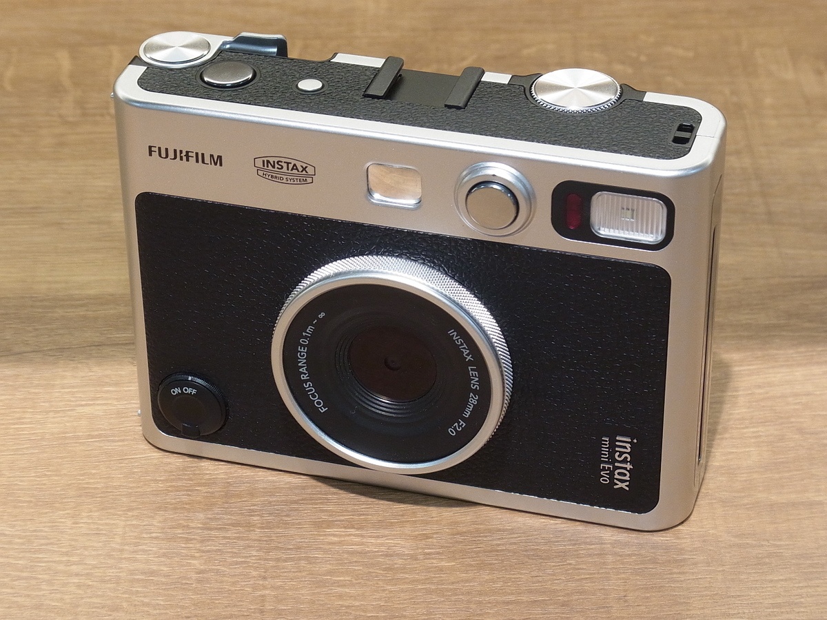 フジフイルム インスタントカメラ instax mini Evo 「チェキ」BLACK USB Type-C対応