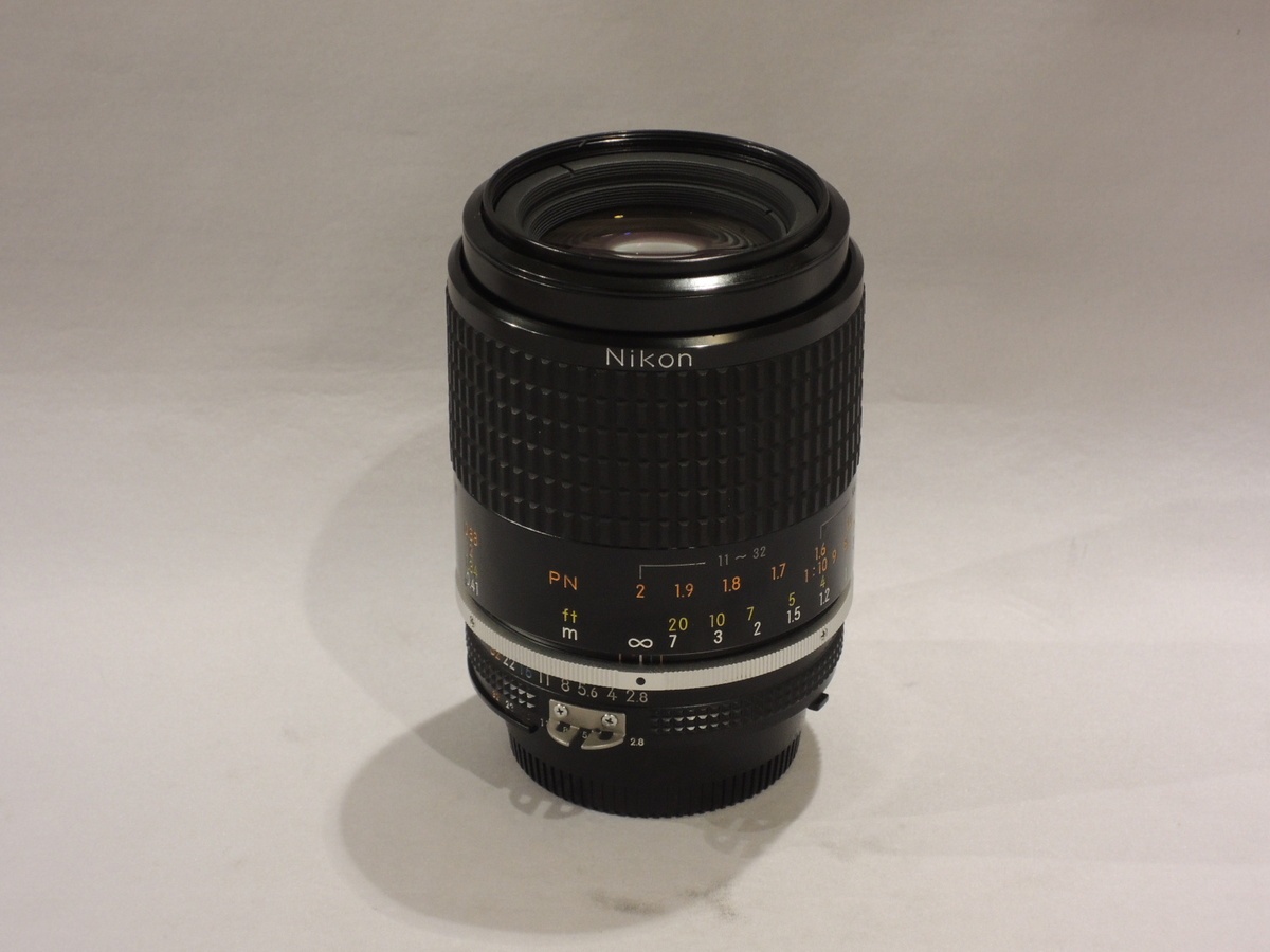 ニコン Ai Micro-Nikkor 105mm F2.8S