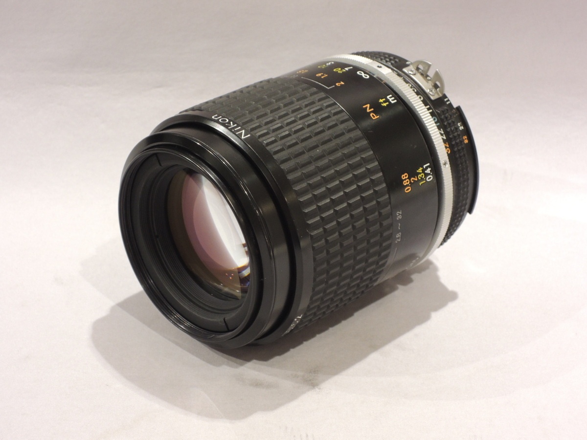 ニコン Ai Micro-Nikkor 105mm F2.8S