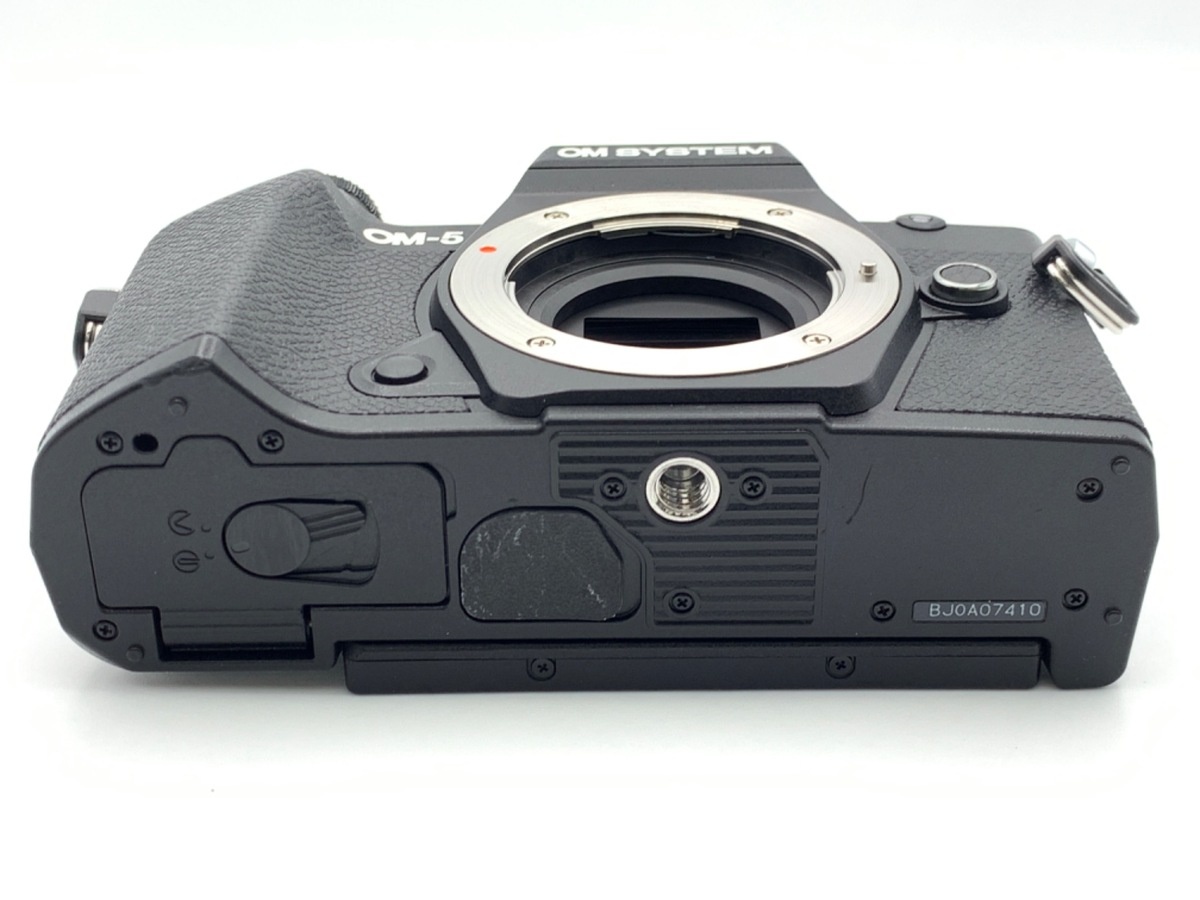 OM SYSTEM OM-5 ボディ ブラック