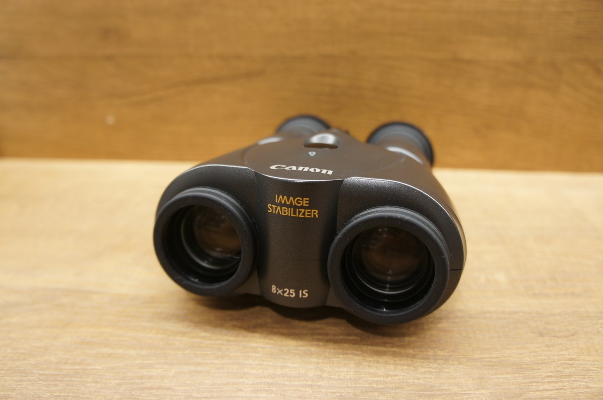キヤノン 8倍双眼鏡 BINOCULARS 8×25 IS