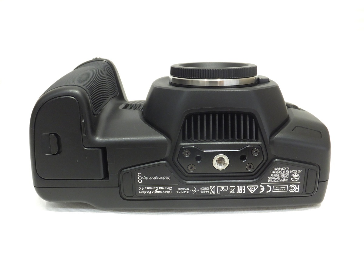 BlackmagicDesign Blackmagic Pocket シネマカメラ 4K MFTマウント