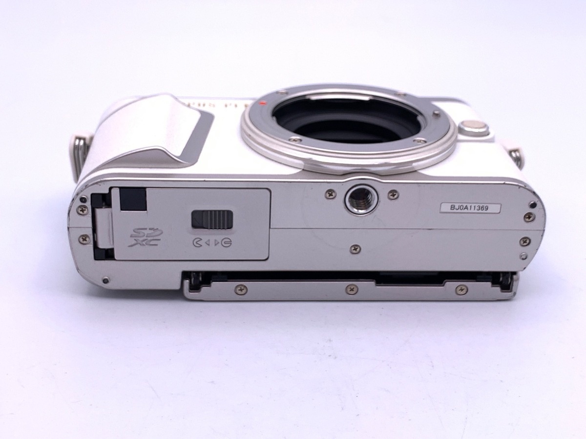 オリンパス PEN E-PL9 ボディ ホワイト