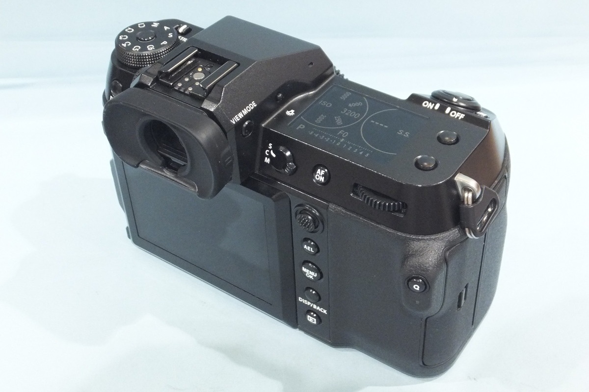 フジフイルム GFX 50S II ボディ