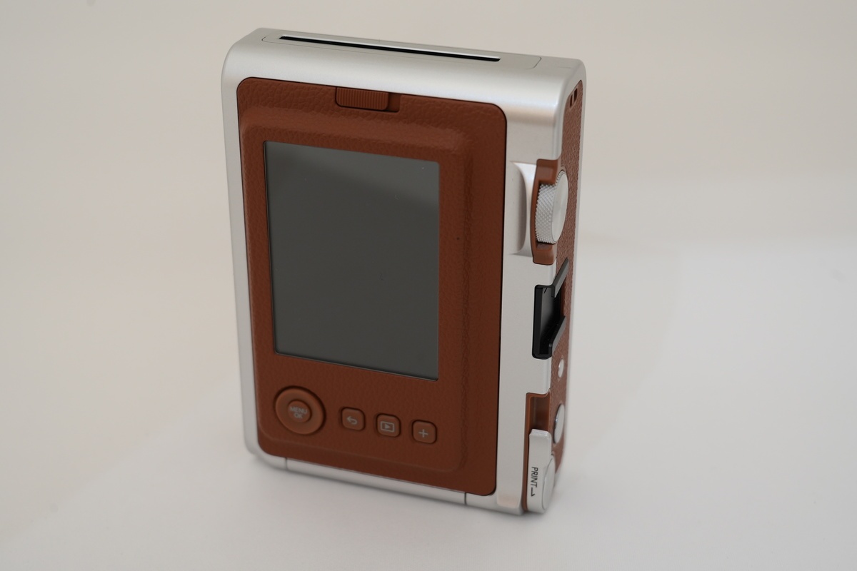 フジフイルム インスタントカメラ instax mini Evo 「チェキ」BROWN USB Type-C対応