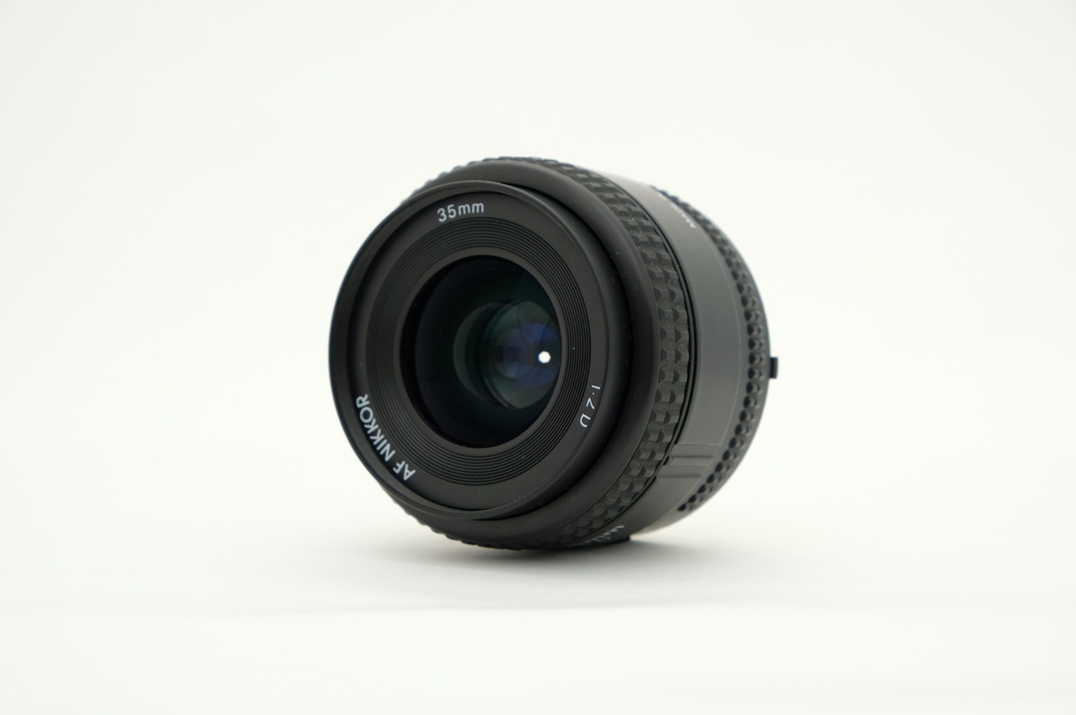 ニコン Ai AF Nikkor 35mm F2D
