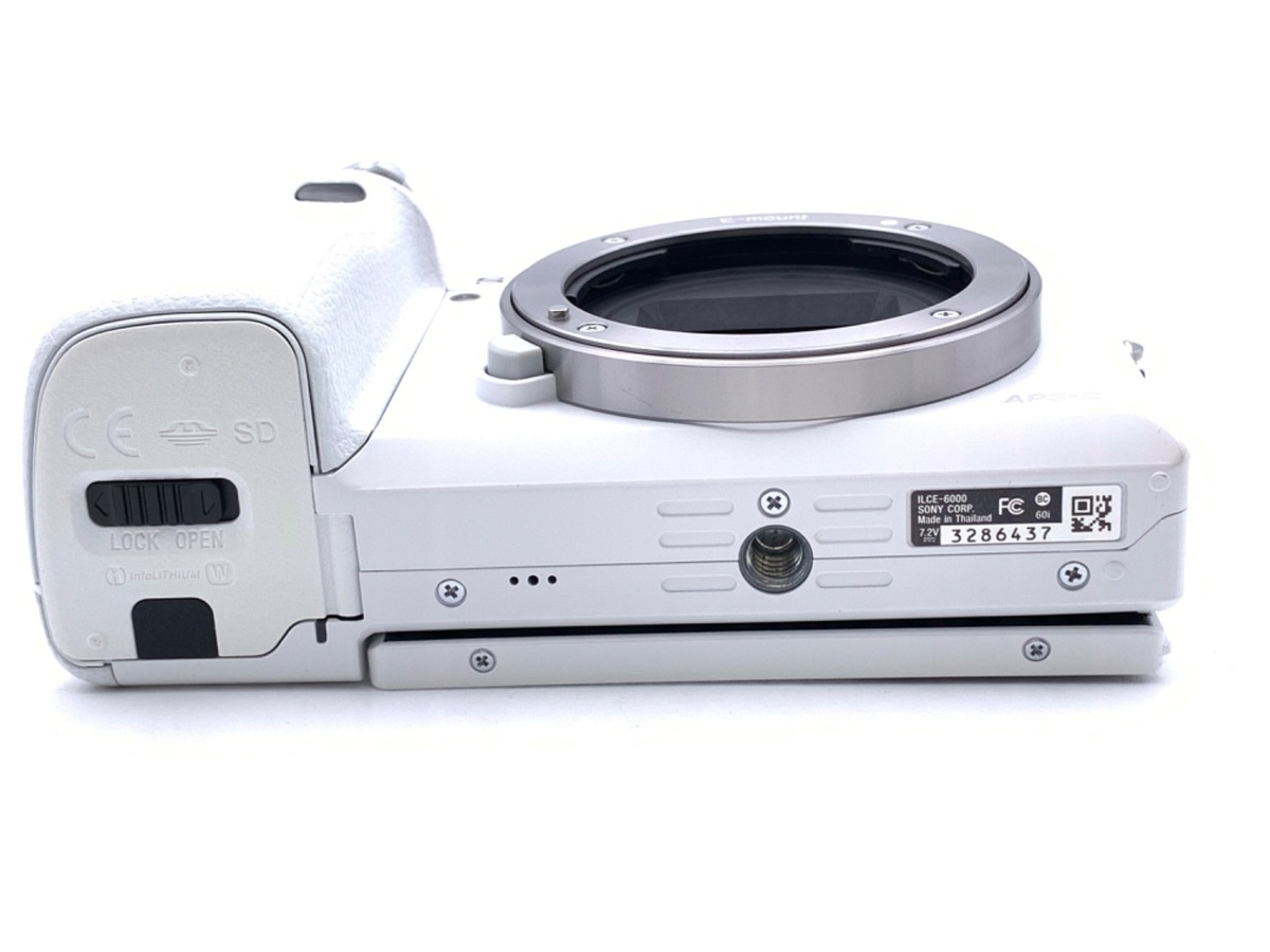 ソニー α6000 ボディ ホワイト [ILCE-6000]