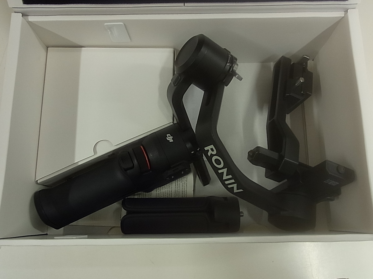 DJI RS3 Mini 一眼レフ・ミラーレス用スタビライザー HG7711