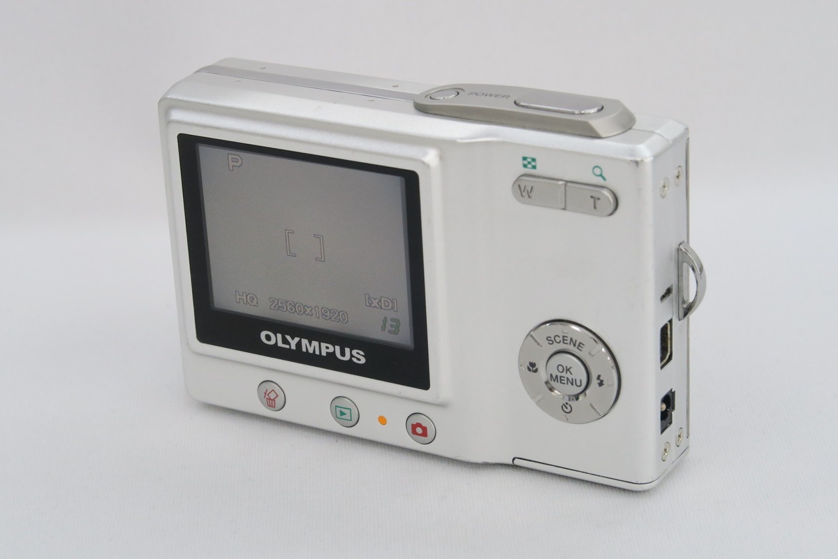 オリンパス CAMEDIA X-600【500万画素】