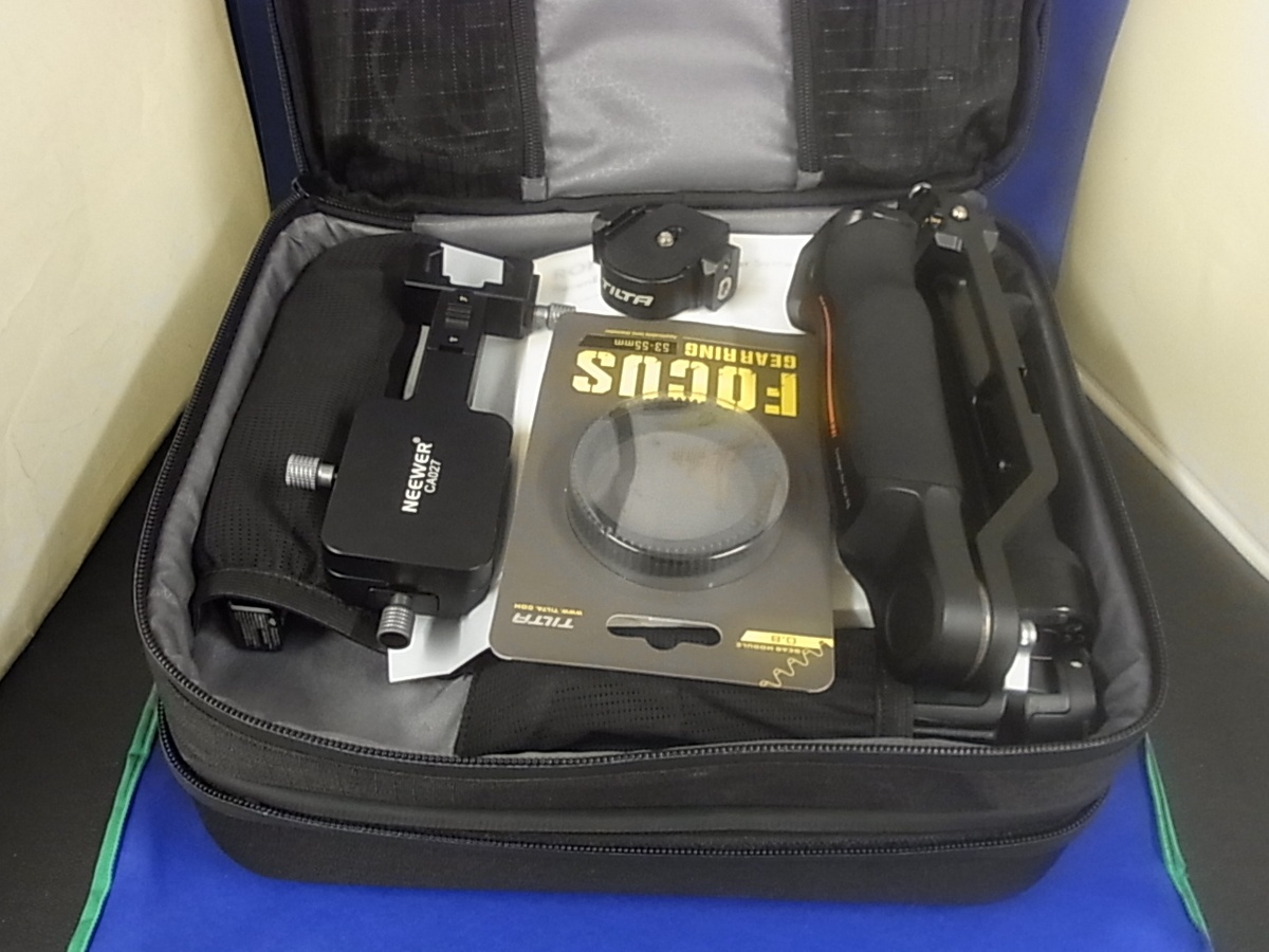 DJIジャパン RS 2 一眼レフ・ミラーレス用スタビライザー RS2CP1