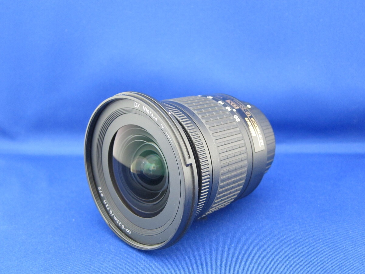 ニコン AF-P DX NIKKOR 10-20mm f/4.5-5.6G VR