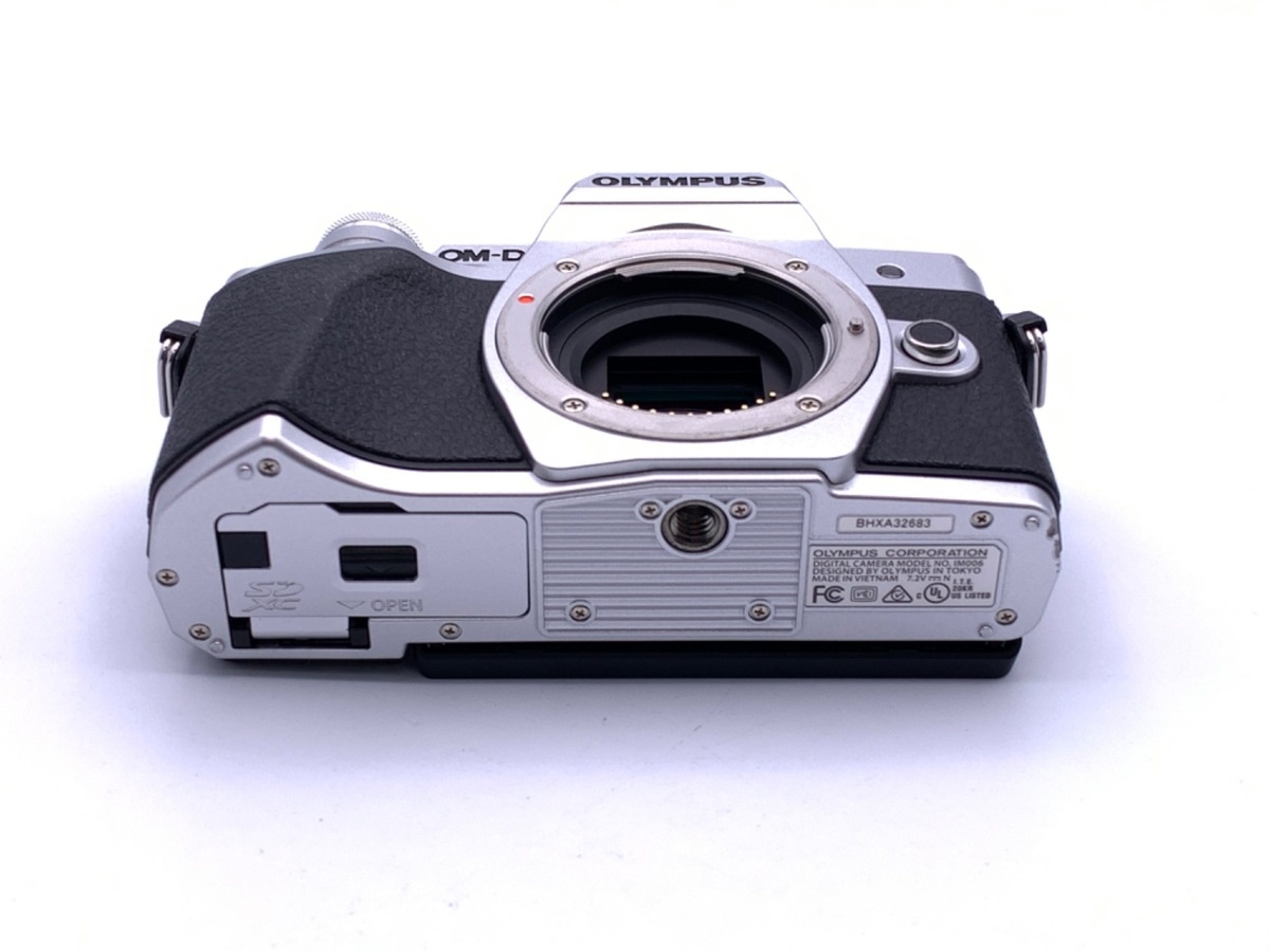 オリンパス OM-D E-M10 MarkIII ボディ シルバー