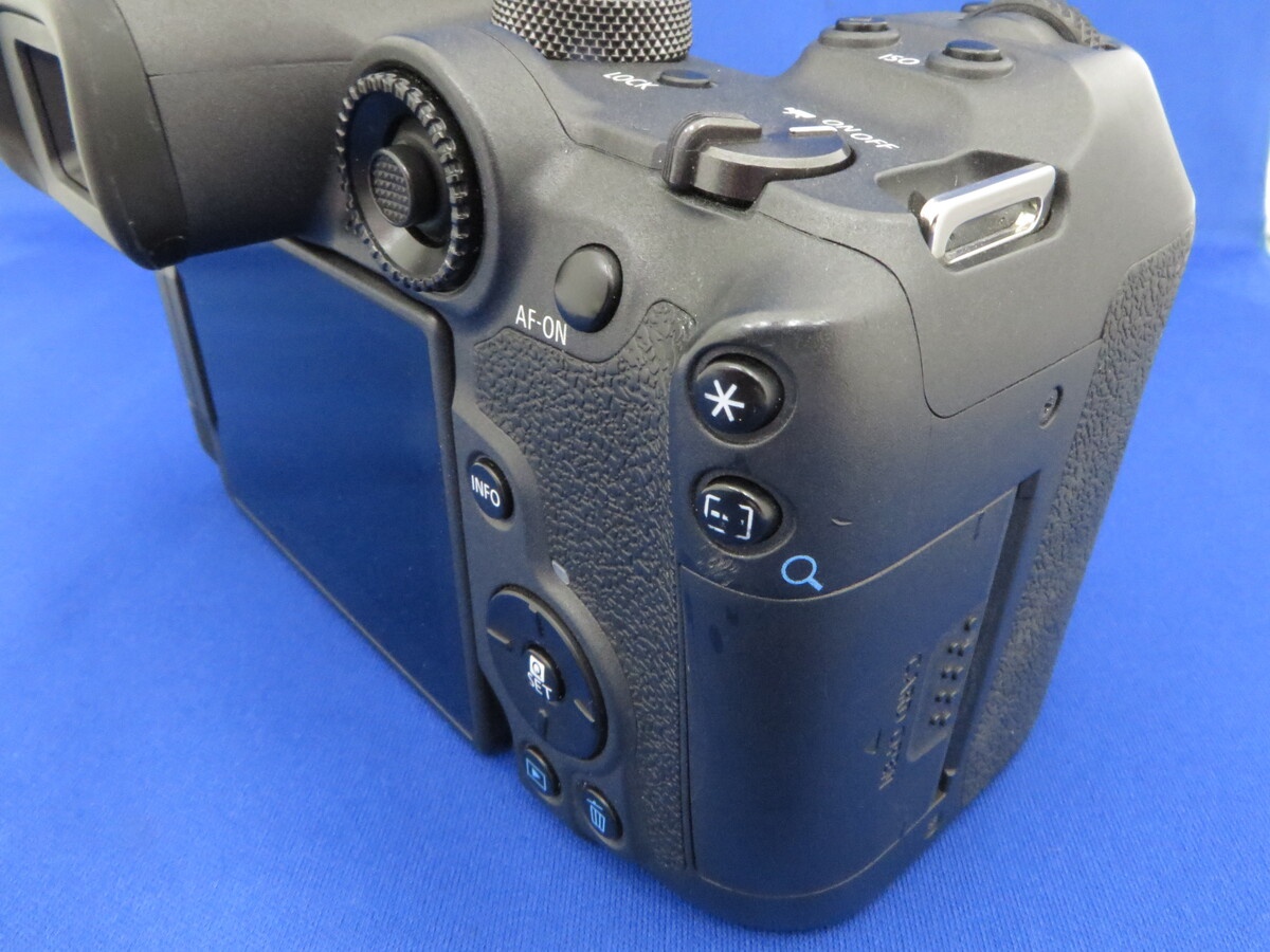 キヤノン EOS R7 ボディ