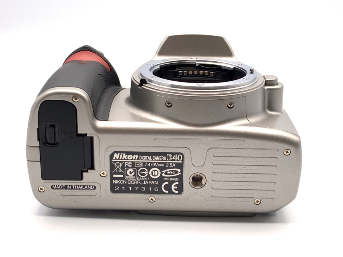 ニコン D40 シルバーボディ