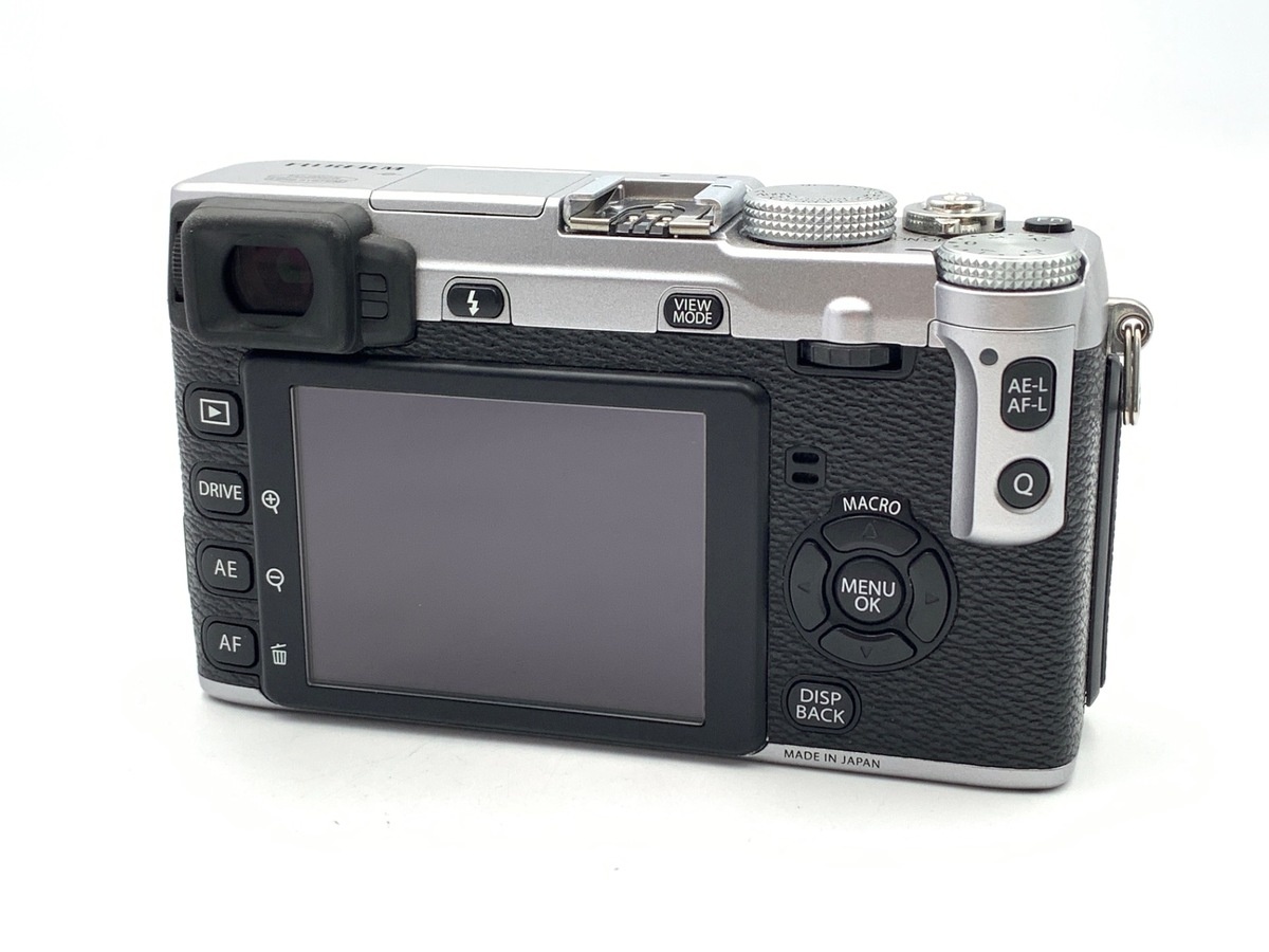 フジフイルム X-E1 ボディ シルバー