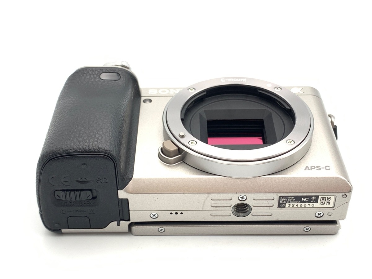 ソニー α6000 ボディ シルバー [ILCE-6000 S]