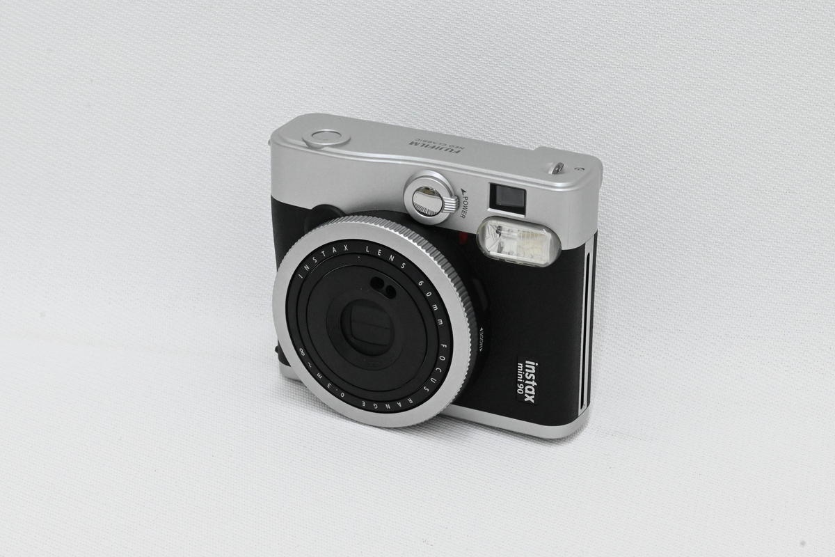 フジフイルム インスタントカメラ instax mini 90 「チェキ」 ネオクラシック