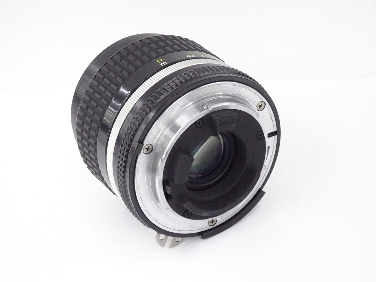 ニコン Ai Nikkor 28mm F2.8S