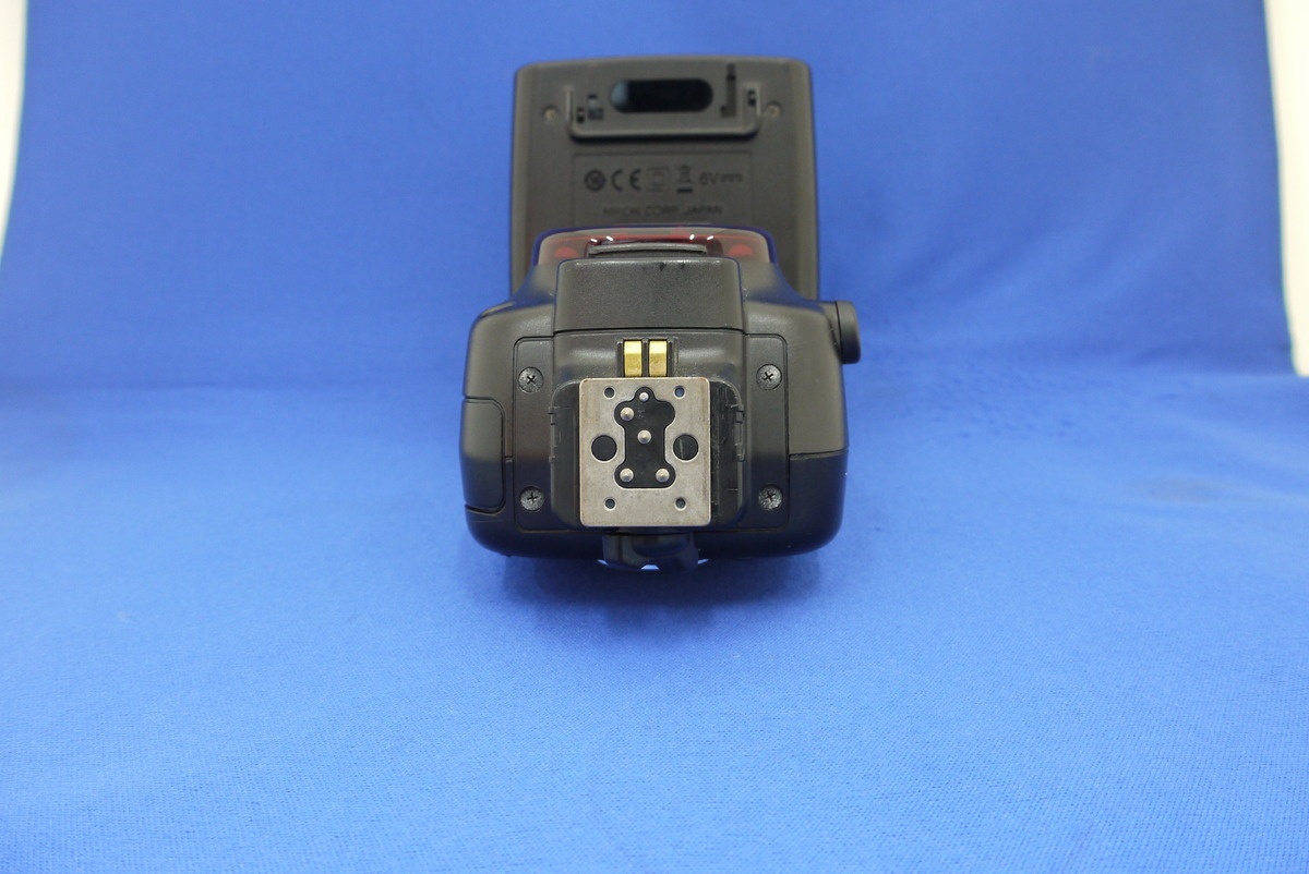 ニコン スピードライト SB-900