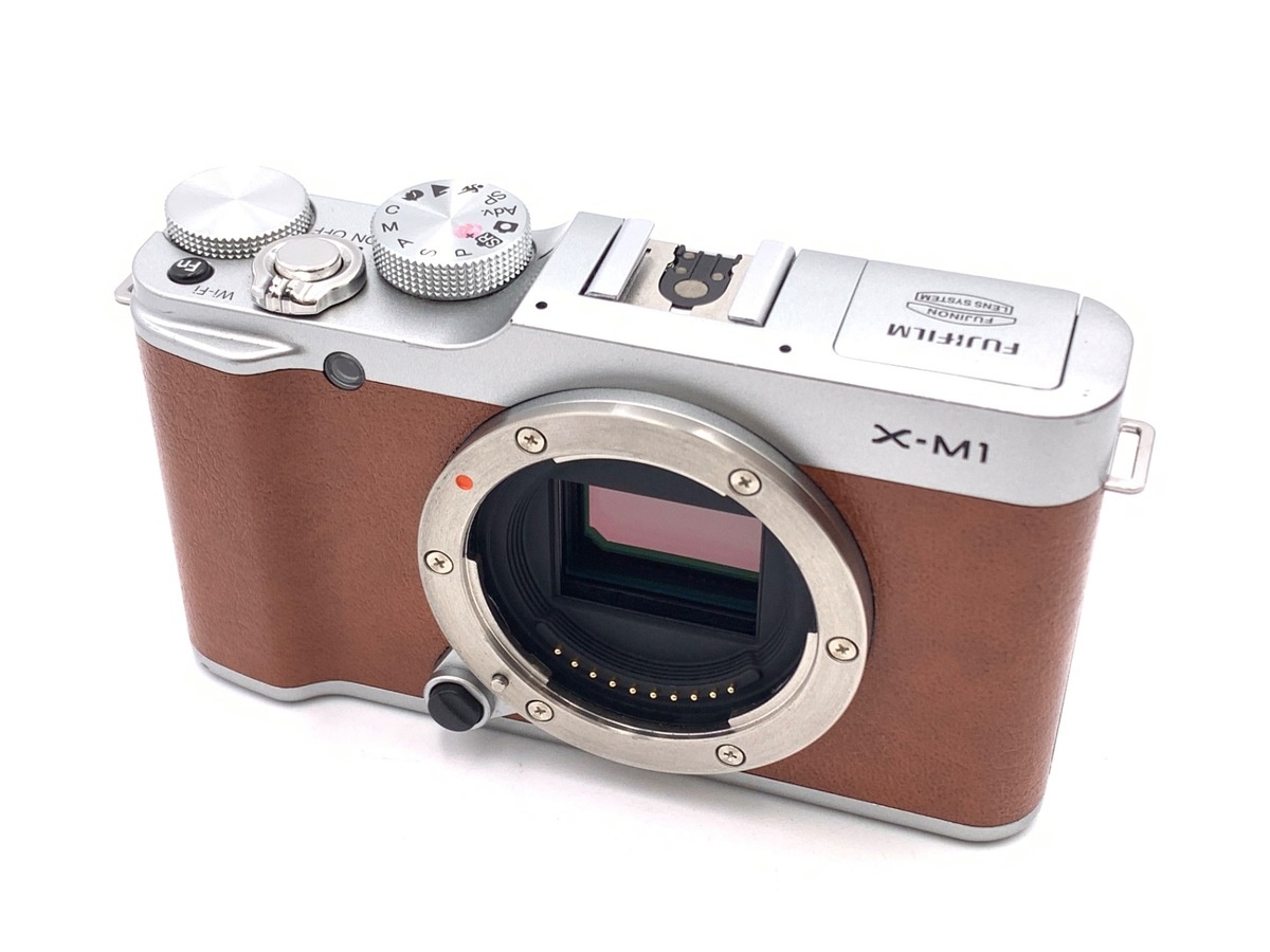 フジフイルム X-M1 ボディ ブラウン