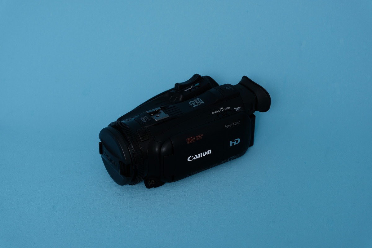 キヤノン（CANON）iVIS HF G40