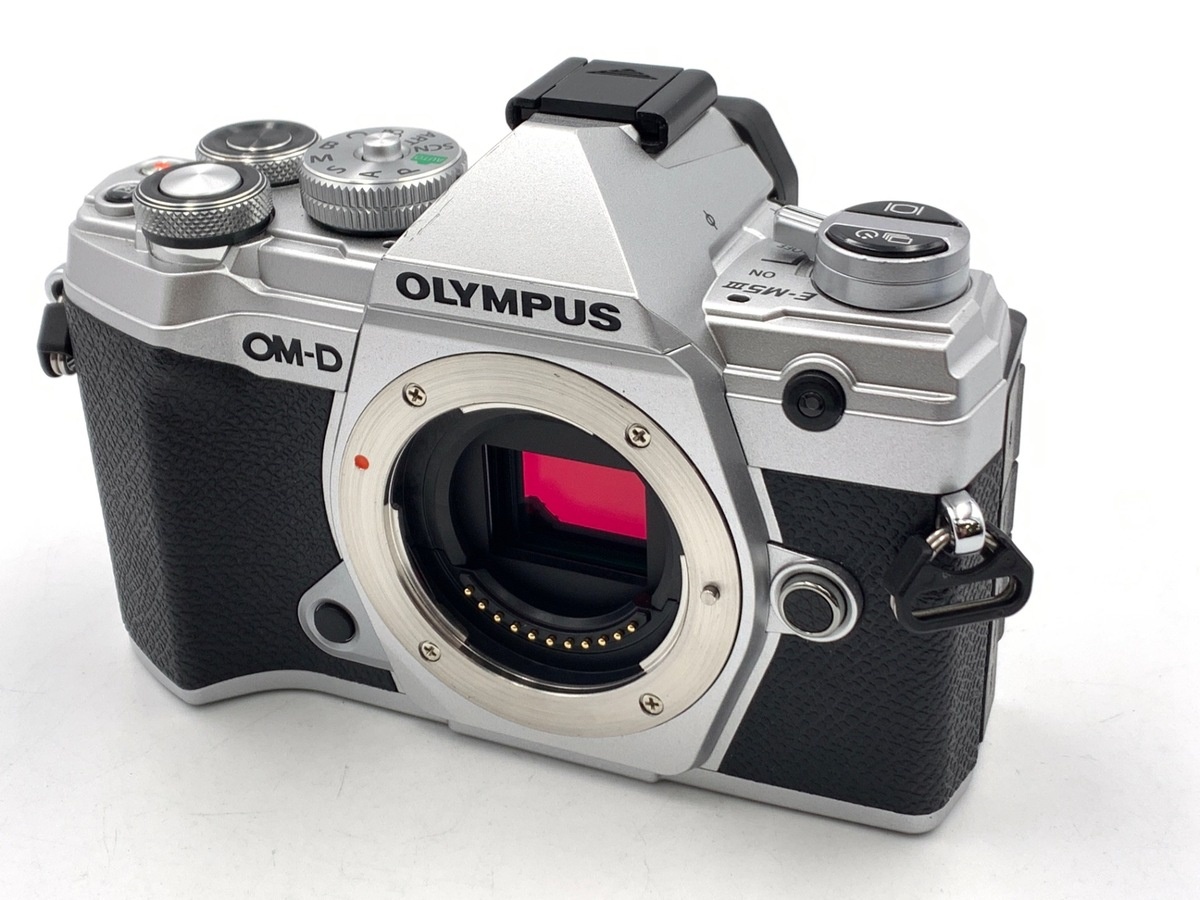オリンパス OM-D E-M5 MarkIII ボディ シルバー