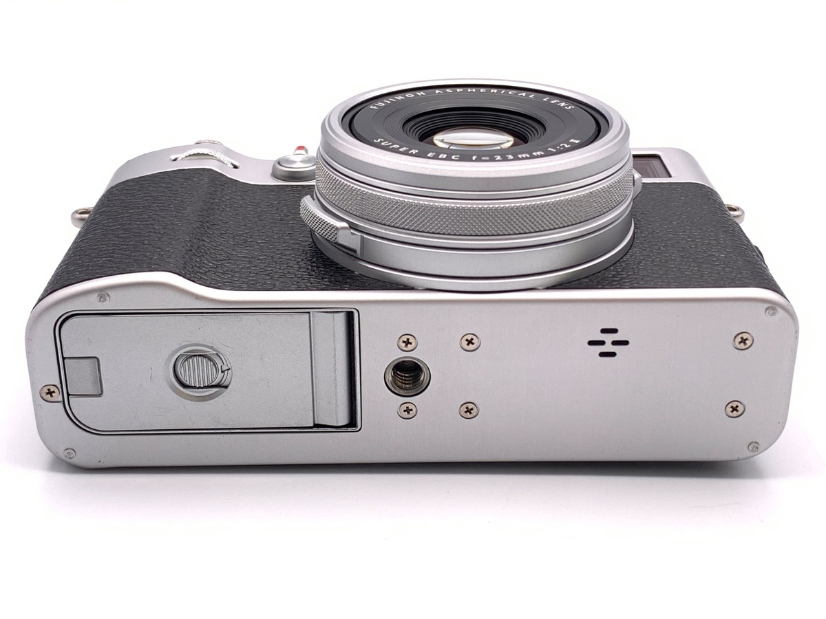 フジフイルム X100V シルバー