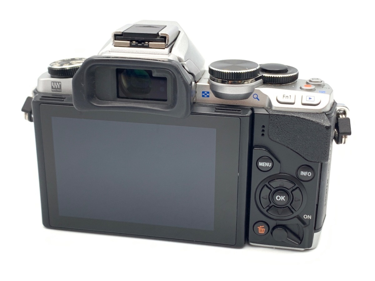 オリンパス OM-D E-M10 ボディ シルバー