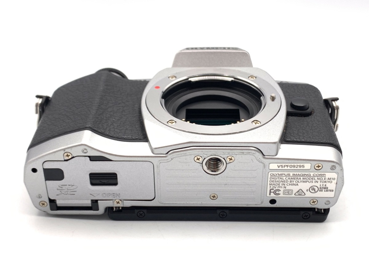 オリンパス OM-D E-M10 ボディ シルバー