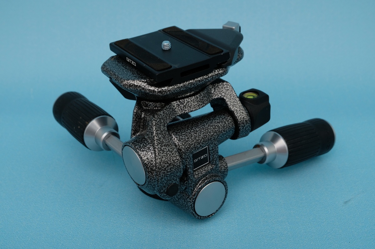 ジッツオ GHF3W 3ウェイフルード雲台