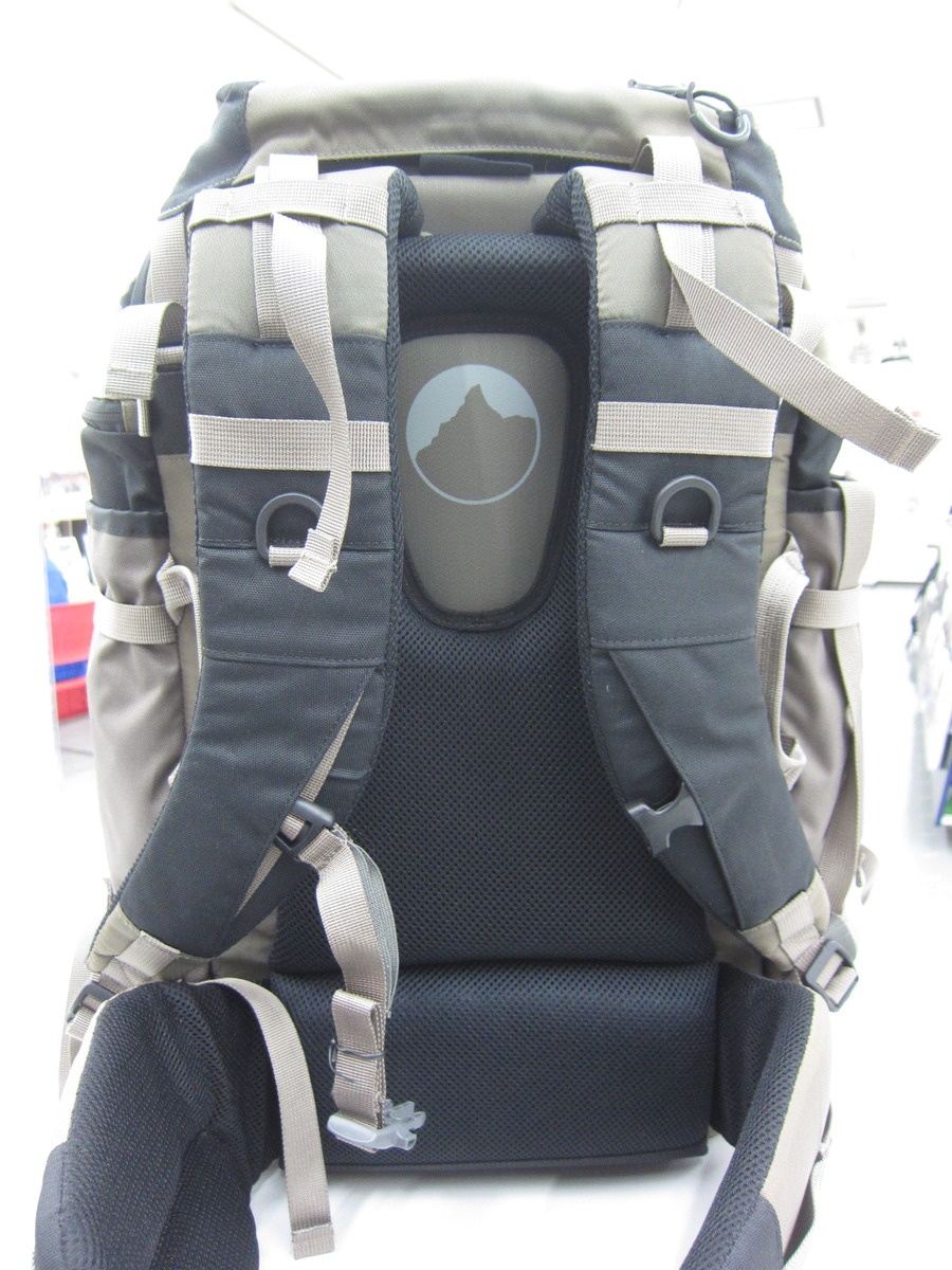 Lowepro カメラバッグ