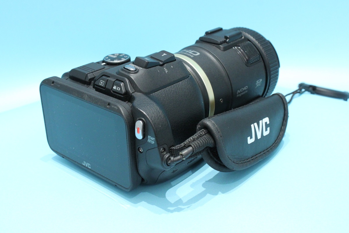 ビクター（Victor・JVC）GC-YJ40(GC-P100特別仕様モデル)
